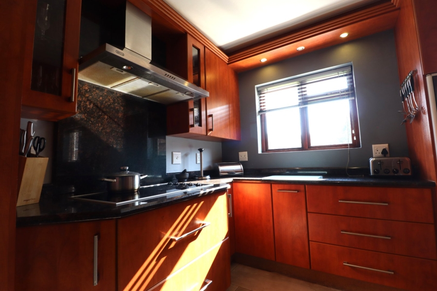 3 Bedroom Property for Sale in Sherwood Eastern Cape
